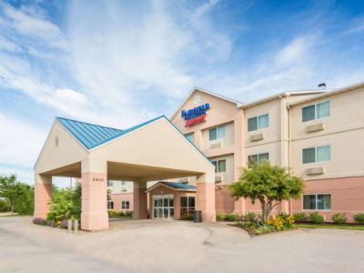 Fairfield & Westchase Hotel 3*