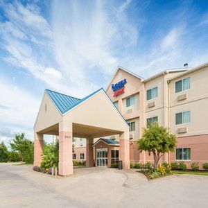 Hotel Fairfield & Westchase 3*